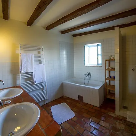 Casa Amelie بيت للعطل Oprtalj